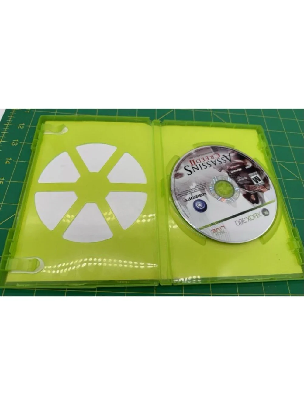 2009 XBOX 360 Assassin's Creed II